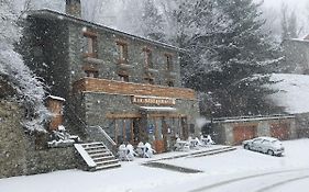 Hostal Les Roquetes